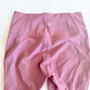 Lululemon Pink Mauve Love Knot Crop Leggings 15'